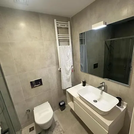 Cozy Central 2+1 With Balcony Appartement Istambul