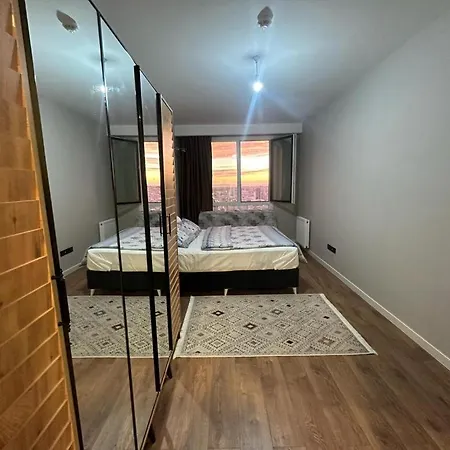 Apartmán Cozy Central 2+1 With Balcony *